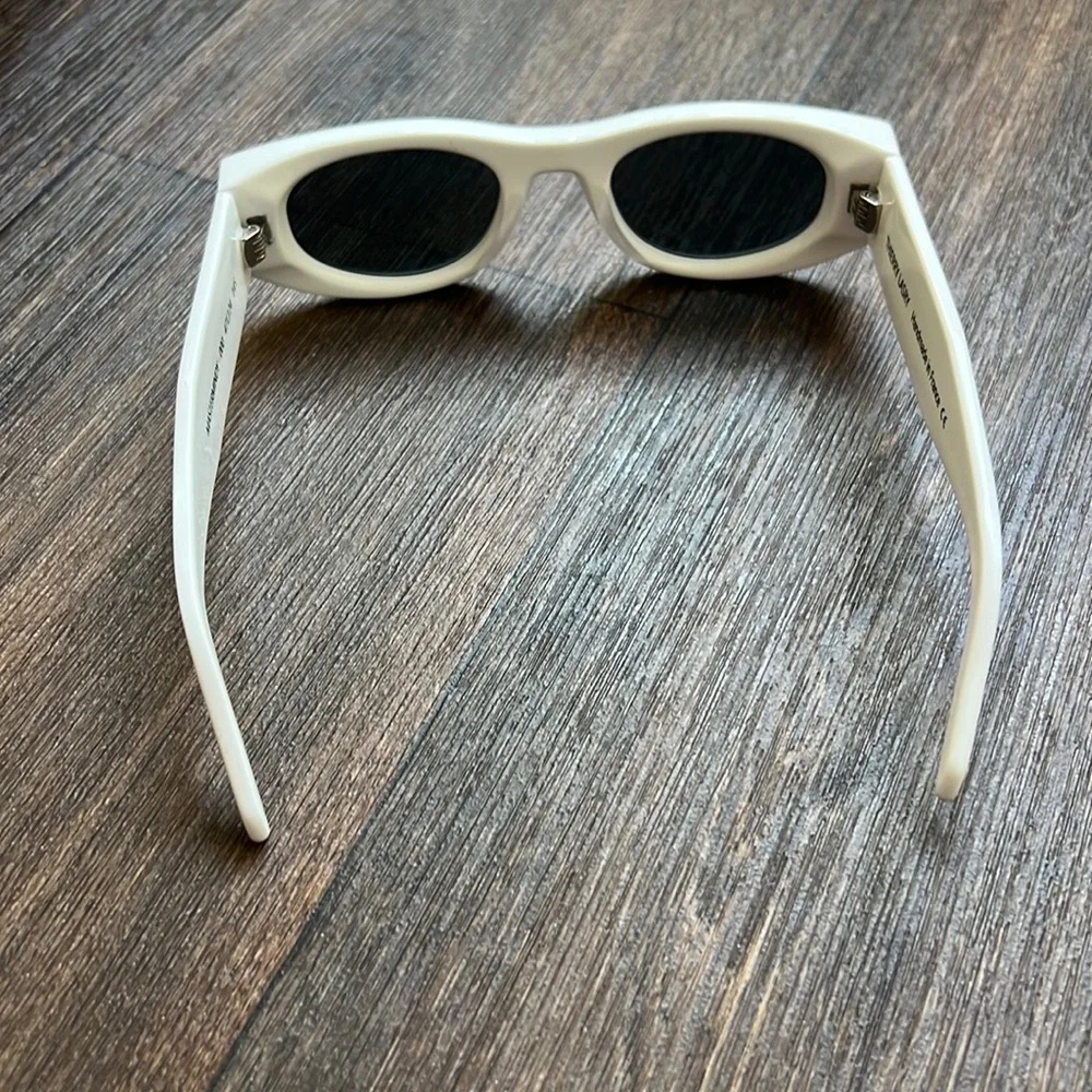 THIERRY LASRY this thierry 100%